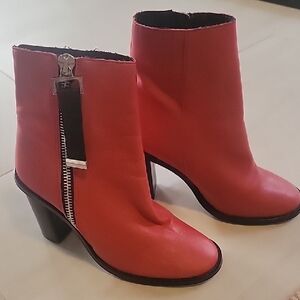 Topshop Red Ankle Boots Made In Spain Size 40 Worn Once Gorgeous